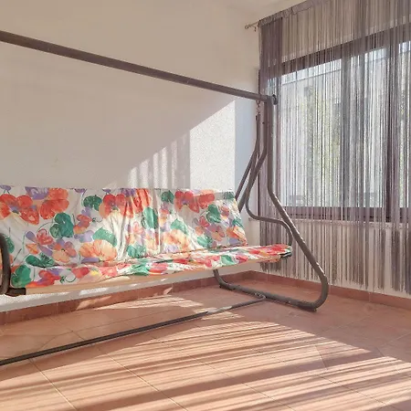 Elegantes Studio-apartment Mit Terrasse, Wifi, Klima Appartement Umag